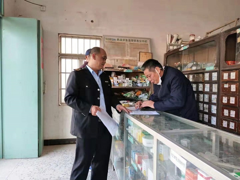 不忘初心擔(dān)使命，履職盡責(zé)控疫情11..jpg